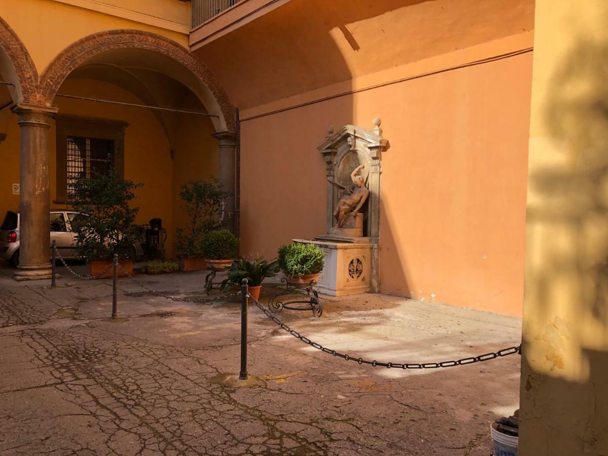 Andrea Luxury Apartments Strada Maggiore Studio 1 Bologna Eksteriør billede