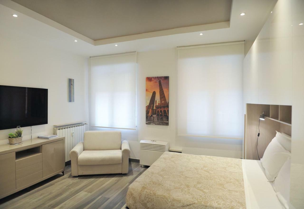 Andrea Luxury Apartments Strada Maggiore Studio 1 Bologna Eksteriør billede