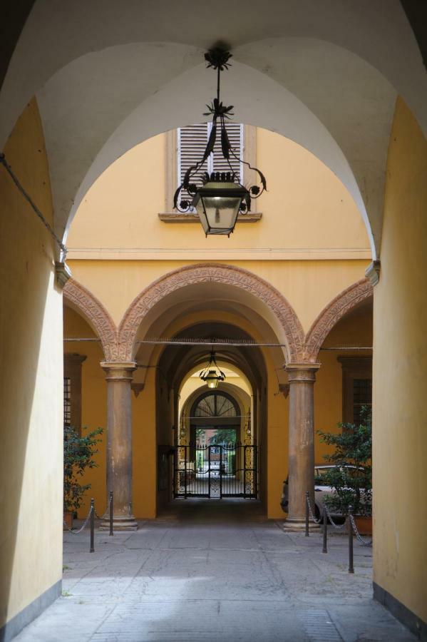 Andrea Luxury Apartments Strada Maggiore Studio 1 Bologna Eksteriør billede