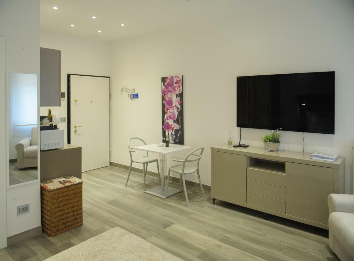 Andrea Luxury Apartments Strada Maggiore Studio 1 Bologna Eksteriør billede