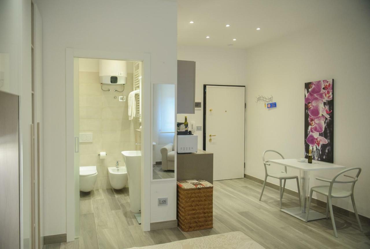 Andrea Luxury Apartments Strada Maggiore Studio 1 Bologna Eksteriør billede
