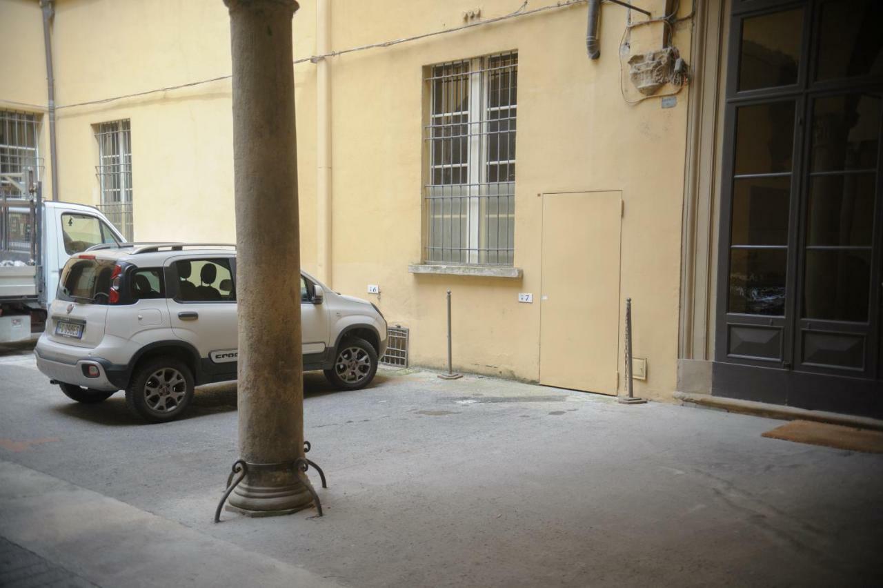 Andrea Luxury Apartments Strada Maggiore Studio 1 Bologna Eksteriør billede